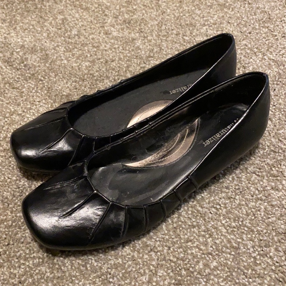 Black Naturalizer flats